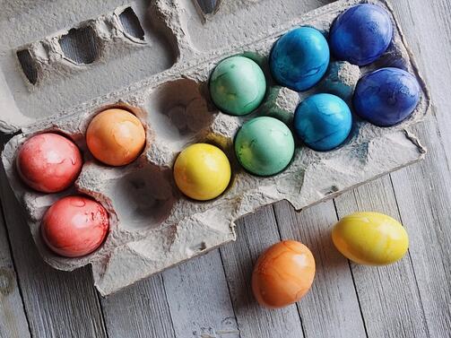 Великден е време за яйца Много хора боядисват яйца с