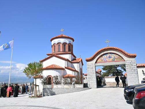 Парапланерист се приземи върху новооткрития храм в Пловдив, научи Марица.