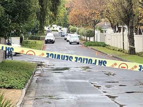 Атентат в имение в Кейптаун Убити са издирваният от Интерпол