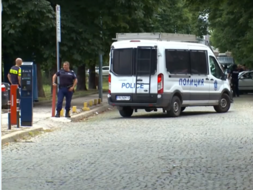 Петима полицаи са арестувани в София заради укриване на престъпления