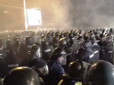 38 души са задържани за вандализъм по време на протеста в София
