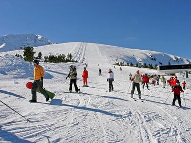 Заради високите температури се отменя нощното ски каране с курортен комплекс „Боровец“