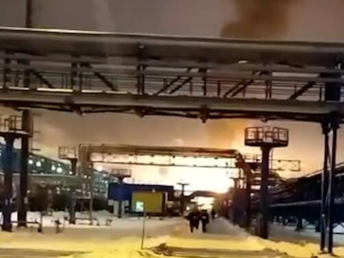 Пожар е избухнал в терминал на най големия руски производител на