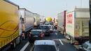 Интензивен трафик на някои от граничните пунктове с Румъния, Сърбия и Турция
