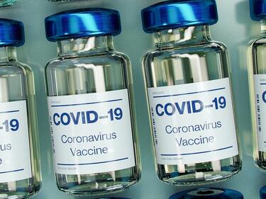 62-годишен мъж от Германия е бил ваксиниран цели 217 пъти срещу COVID-19