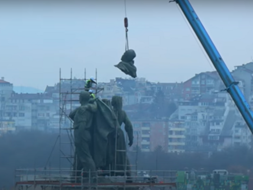 Отпускат още средства за демонтажа на Паметника на Съветската армия,