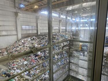 ГЕРБ-СДС: Заравят РДФ отпадъци в депо в София