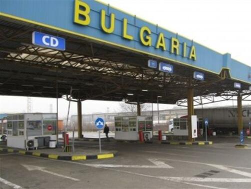 Трафикът е интензивен на някои гранични пунктове с Румъния и