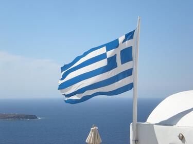 Почти 200 плажа в Гърция няма да бъдат отдавани на концесия