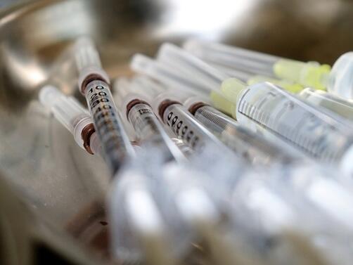 Повишено търсене на ваксини срещу коклюш отчитат фармацевтите Това от