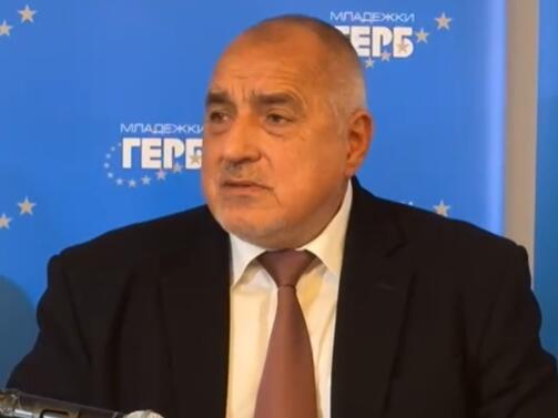 При преговорите за правителство няколко дни спорът беше за Тагарев.