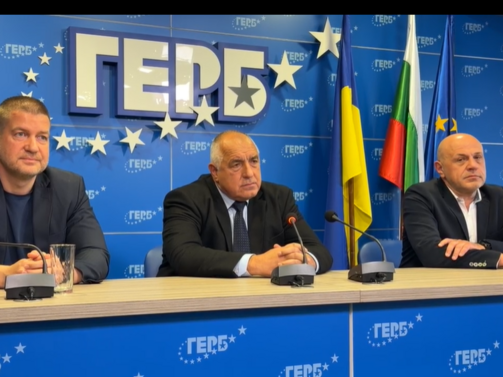 Оставката на Борислав Сарафов е достоен но закъснял личен акт