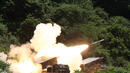 Южна Корея започна учения с бойни стрелби
