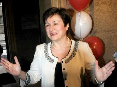﻿Кристалина Георгиева подкрепя извеждането на деца от институциите