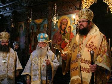 Повечето православни архиереи са сътрудничили на ДС 