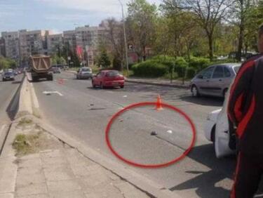 Камион прегази млада жена на пешеходна пътека в Бургас