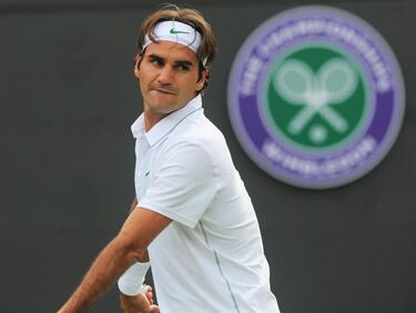 Роджър Федерер с нов убедителен успех в Лондон