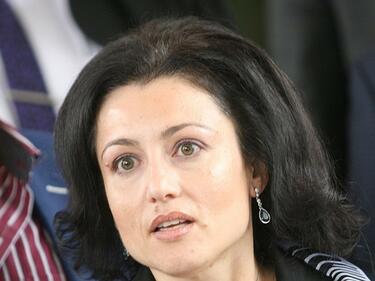 Десислава Танева: Няма да усвоим 87 млн. лв. по Селската програма