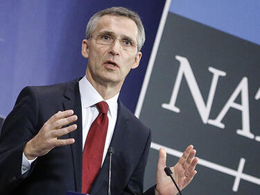 Външните министри от НАТО приеха стратегия срещу хибридната война