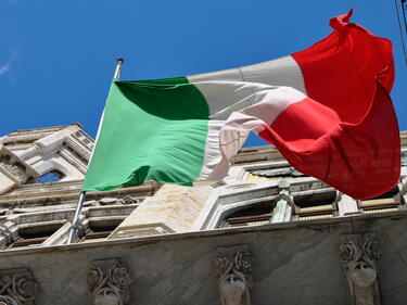 Четвърто поредно тримесечие италианската икономика цикли