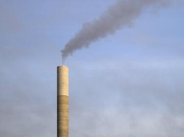 Предлагат приходите от въгледродни емисии да отиват за екопроекти
