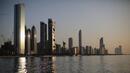 Пожар избухна в 28-етажен небостъргач в Абу Даби