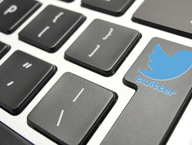 Туитър облекчава ограничението за 140-те знака