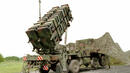 НАТО разполага ракети Patriot по турската граница със Сирия