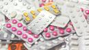 Държавата слага нови бариери пред износа на лекарства