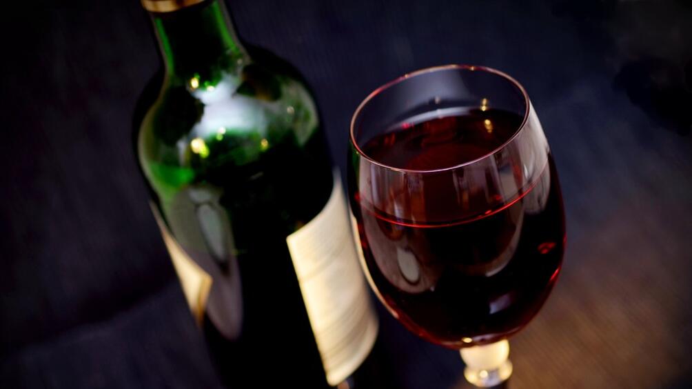 Червеното вино е най-консумираният вид като го следват бялото и