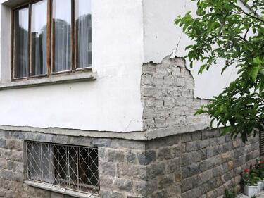 Година след труса в Перник започва ремонт на 14 храма