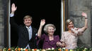 <p>За първи път от 120 години насам Холандия има нов крал  - Вилем Александър</p>