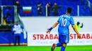 Звездата на Левски Борислав Цонев след ужаса с Ериксен: Псувате футболистите, но не знаете колко им е трудно
