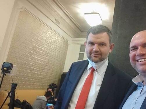 Съпредседателят на Демократична България Владислав Панев се извини за