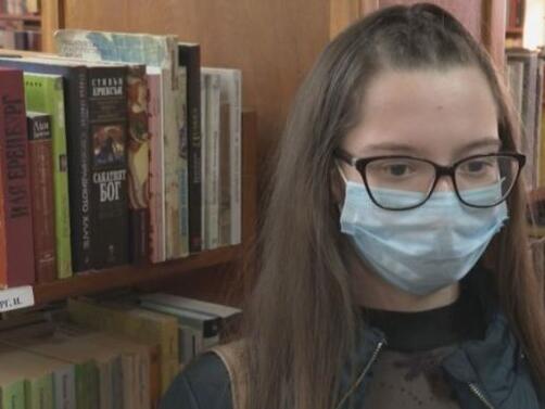 19 годишно момиче от Сливен е прочело 141 книги през миналата