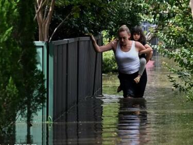 Стряскащи наводнения в Австралия