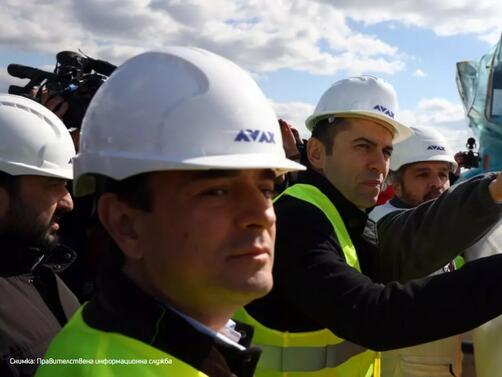 Министър председателят Кирил Петков инспектира изграждането на междусистемната газова връзка Гърция България