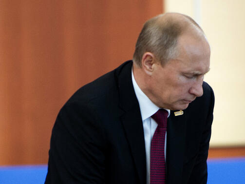 Кремъл беше принуден да обясни че Владимир Путин не използва
