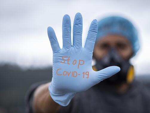 От февруари тази година смъртните случаи от коронавирус в света