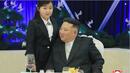 С татко: Ким Чен Ун заведе дъщеря си в завод за балистични ракети