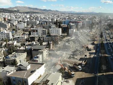 В Турция се страхуват - трусовете активирали вулканична дейност
