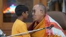 Уличиха Далай Лама в сексуална злоупотреба с дете