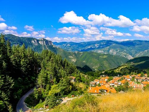 България отчита 27 ръст на чуждестранните туристи посетили страната ни през
