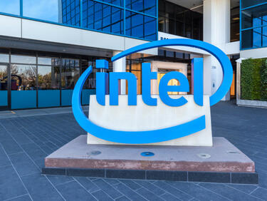 Intel влага 30 милиарда долара за нови 2 фабрики за чипове в Германия