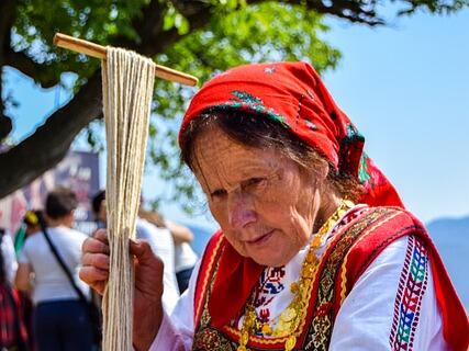 Денят на българския фолклор отбелязваме на 22 юни. Той е