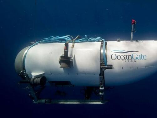 Критични часове за пътниците в мини подводницата Титан в Атлантическия океан