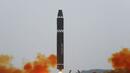 КНДР стресна с нова балистична ракета, която прелетя 1000 километра