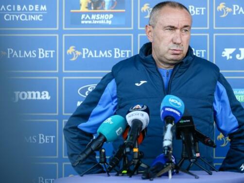Станимир Стоилов е сред вариантите за нов треньор на унгарския