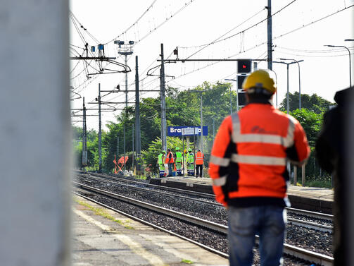 В Италия, влак прегази петима работници по линията Торино -