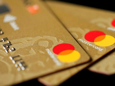 Mastercard усилва мерките срещу крипто измами